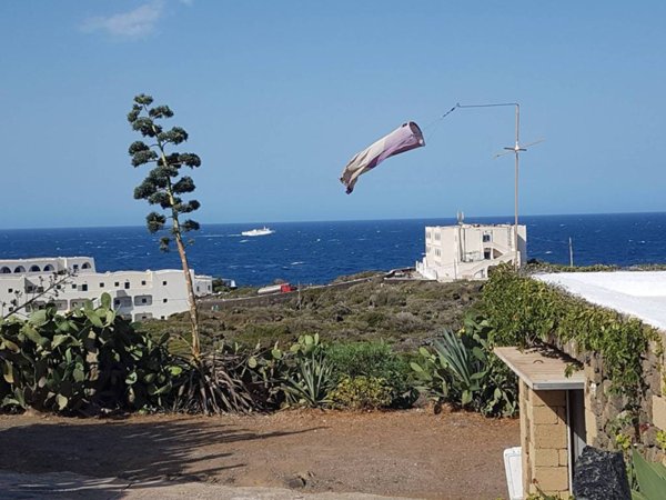 casa indipendente in vendita a Pantelleria