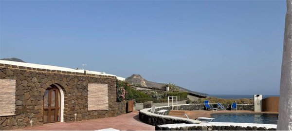 casa indipendente in vendita a Pantelleria in zona Scauri