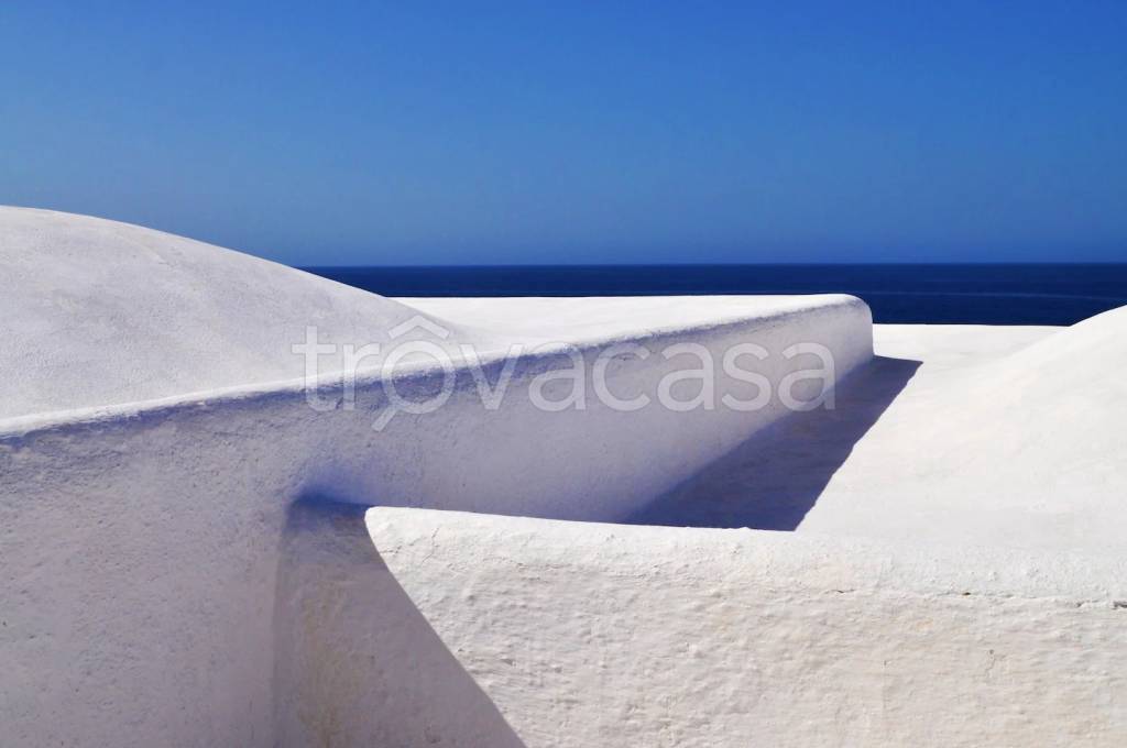 casa indipendente in vendita a Pantelleria