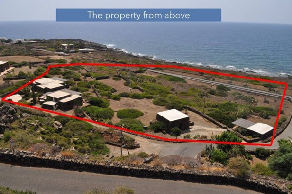 casa indipendente in vendita a Pantelleria