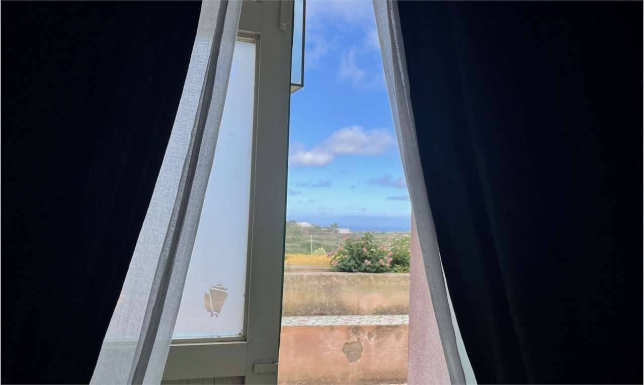 casa indipendente in vendita a Pantelleria