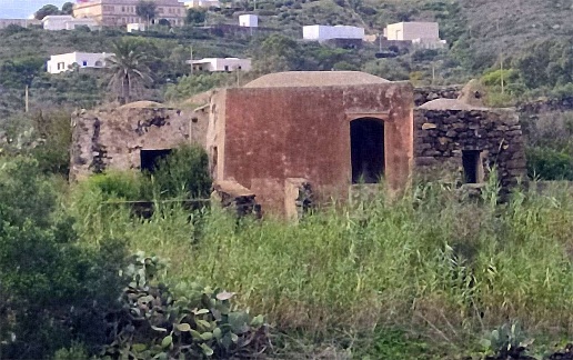 casale in vendita a Pantelleria in zona Campobello