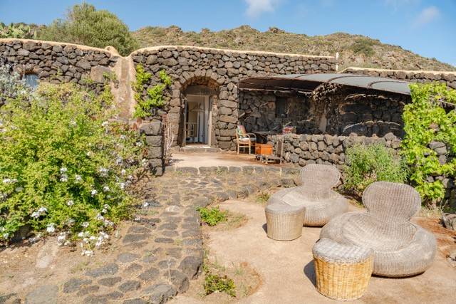 casa indipendente in vendita a Pantelleria