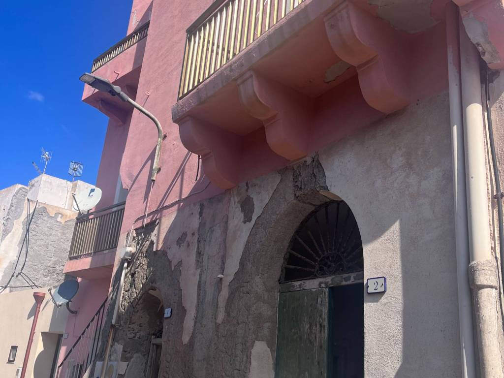 casa indipendente in vendita a Pantelleria