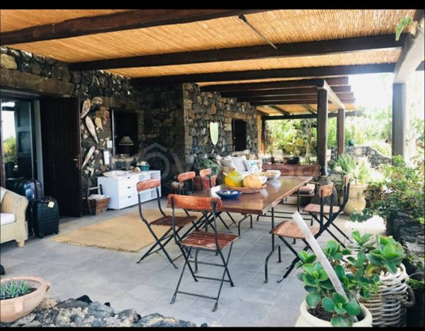 appartamento in vendita a Pantelleria