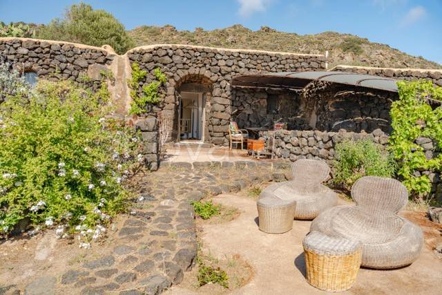 appartamento in vendita a Pantelleria