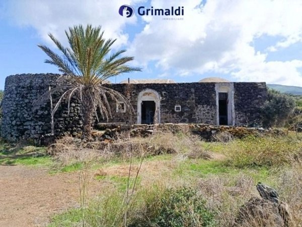 appartamento in vendita a Pantelleria