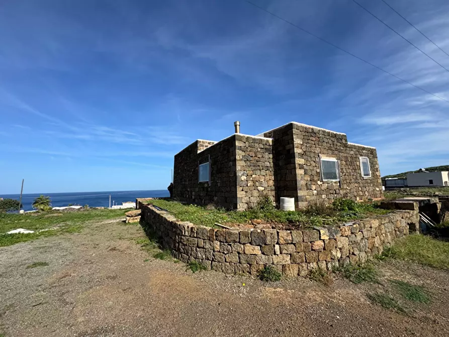 casa indipendente in vendita a Pantelleria in zona Campobello