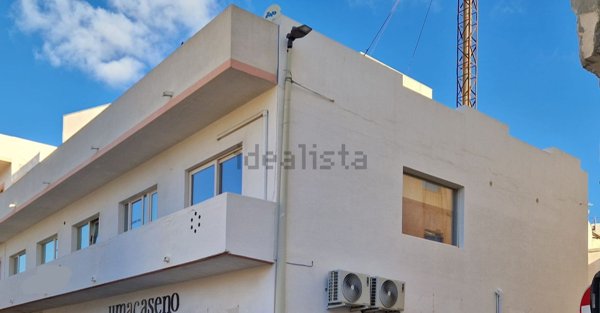 locale commerciale in vendita a Pantelleria