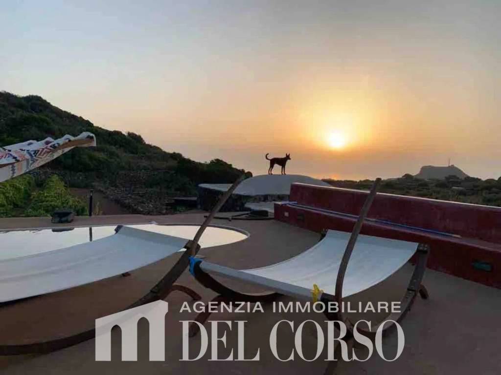 casa indipendente in vendita a Pantelleria in zona Scauri