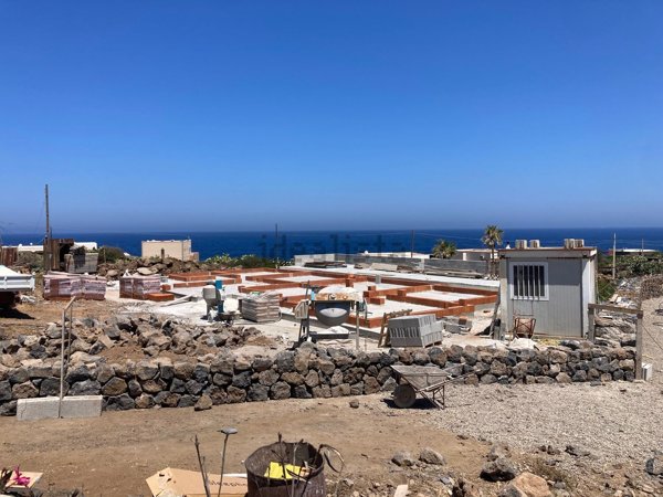 esavano in vendita a Pantelleria