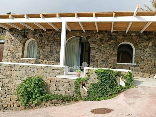 casa indipendente in vendita a Pantelleria