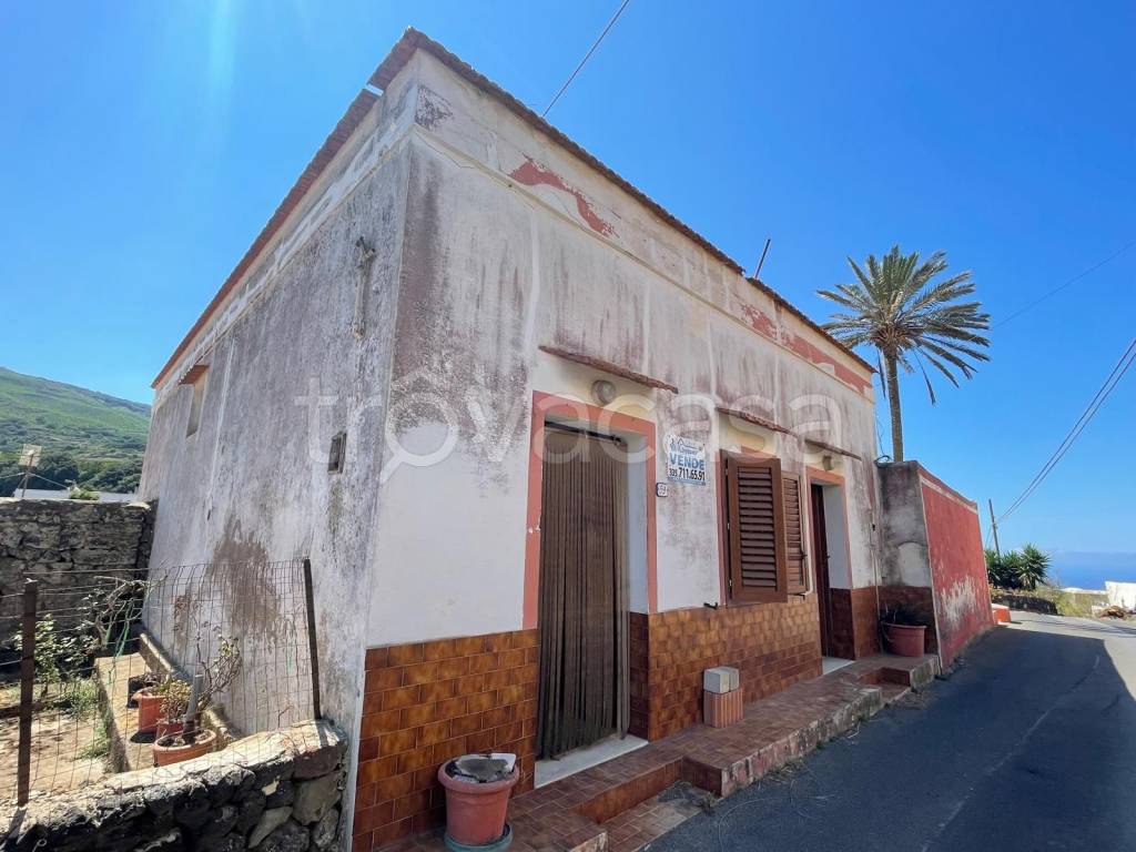 casa indipendente in vendita a Pantelleria