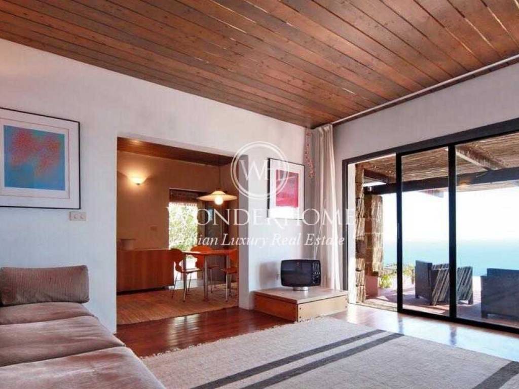 casa indipendente in vendita a Pantelleria