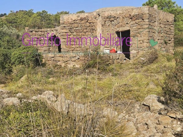 casa indipendente in vendita a Pantelleria