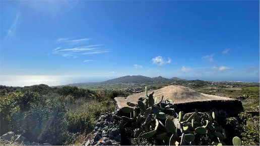 trivano in vendita a Pantelleria