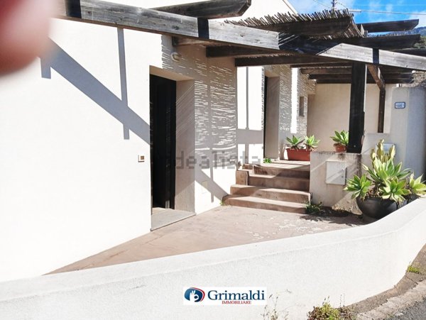 casa indipendente in vendita a Pantelleria
