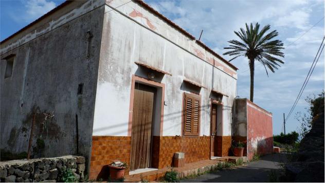 casa indipendente in vendita a Pantelleria in zona Scauri