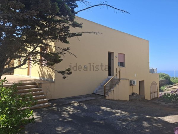 casa indipendente in vendita a Pantelleria in zona Scauri