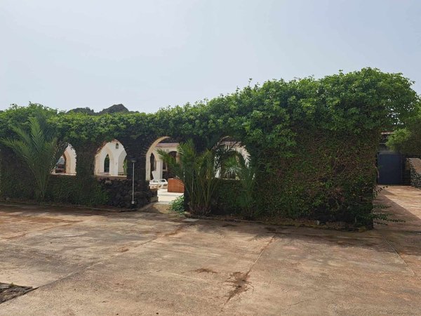 casa indipendente in vendita a Pantelleria