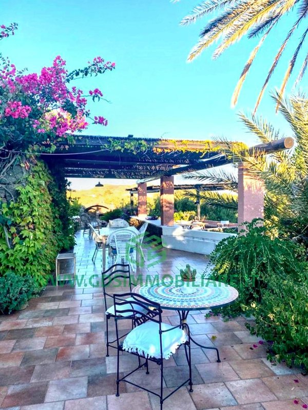 casa indipendente in vendita a Pantelleria
