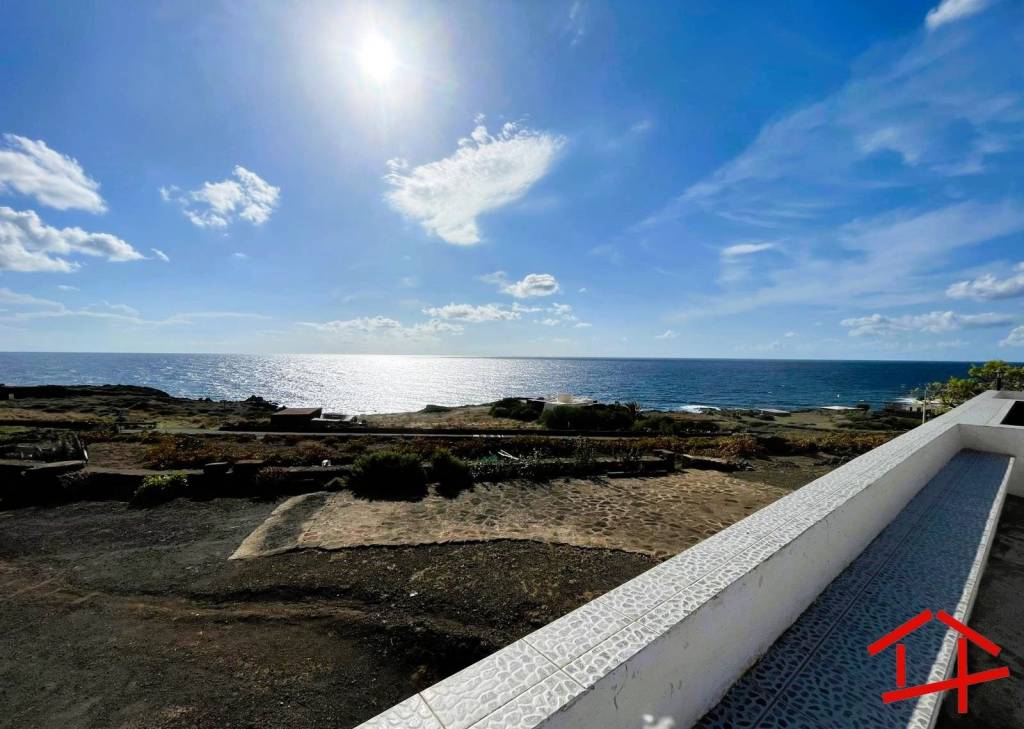 appartamento in vendita a Pantelleria in zona Sciuvechi