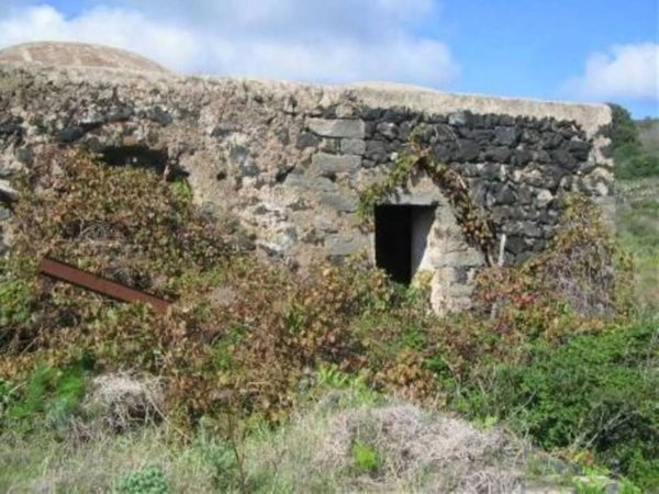casa indipendente in vendita a Pantelleria