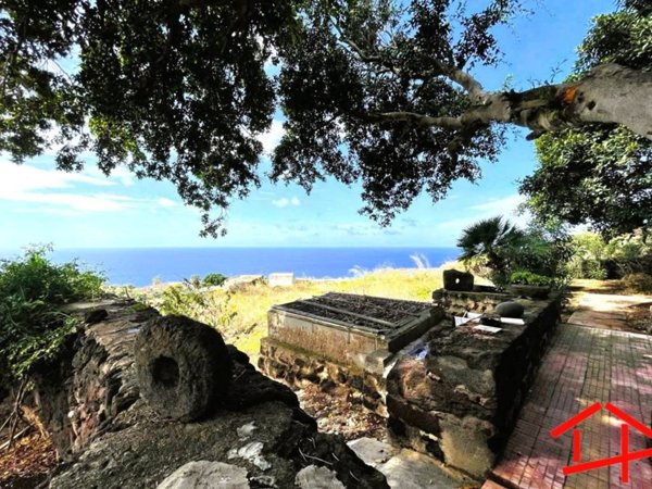 casa indipendente in vendita a Pantelleria in zona Scauri