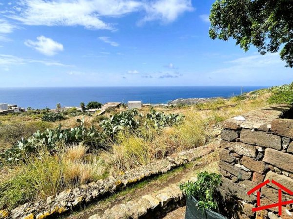 casa indipendente in vendita a Pantelleria in zona Scauri