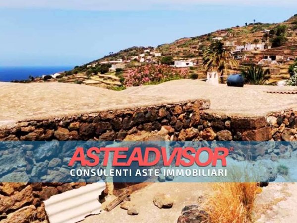 casa indipendente in vendita a Pantelleria in zona Scauri