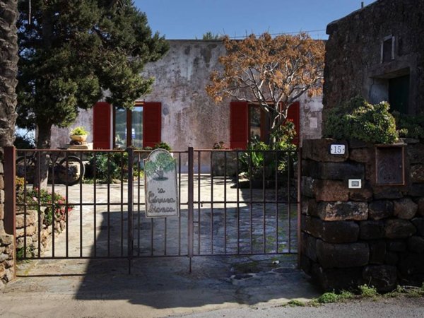 casa indipendente in vendita a Pantelleria in zona San Vito
