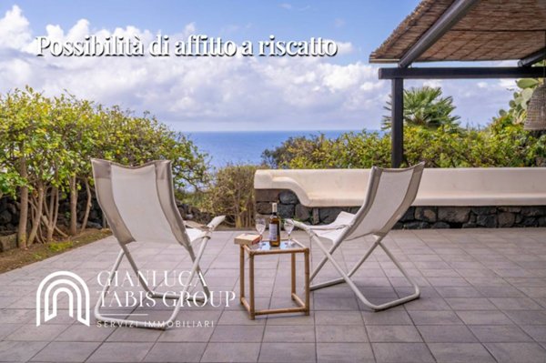 casa indipendente in vendita a Pantelleria