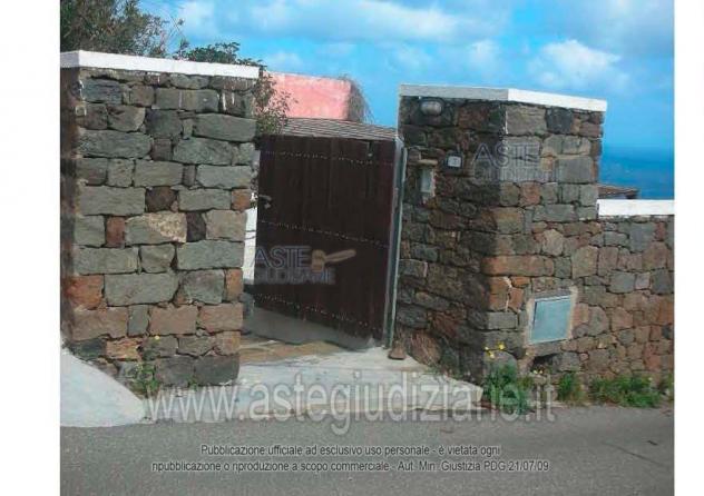 appartamento in vendita a Pantelleria in zona Tracino