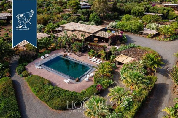 casa indipendente in vendita a Pantelleria