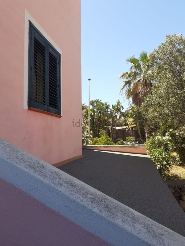 appartamento in vendita a Pantelleria in zona Santa Chiara