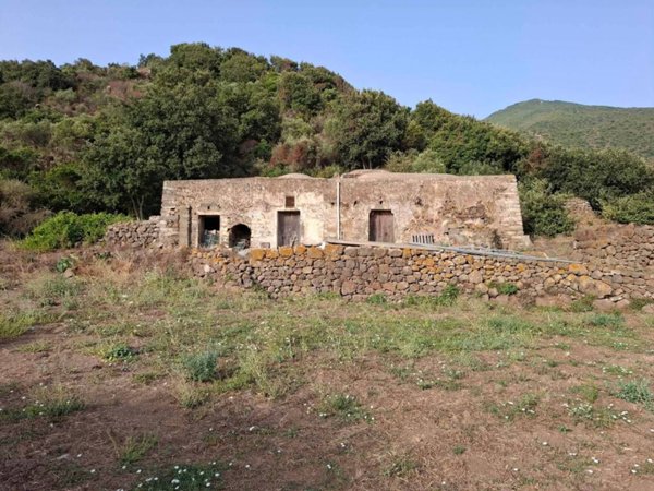 casa indipendente in vendita a Pantelleria