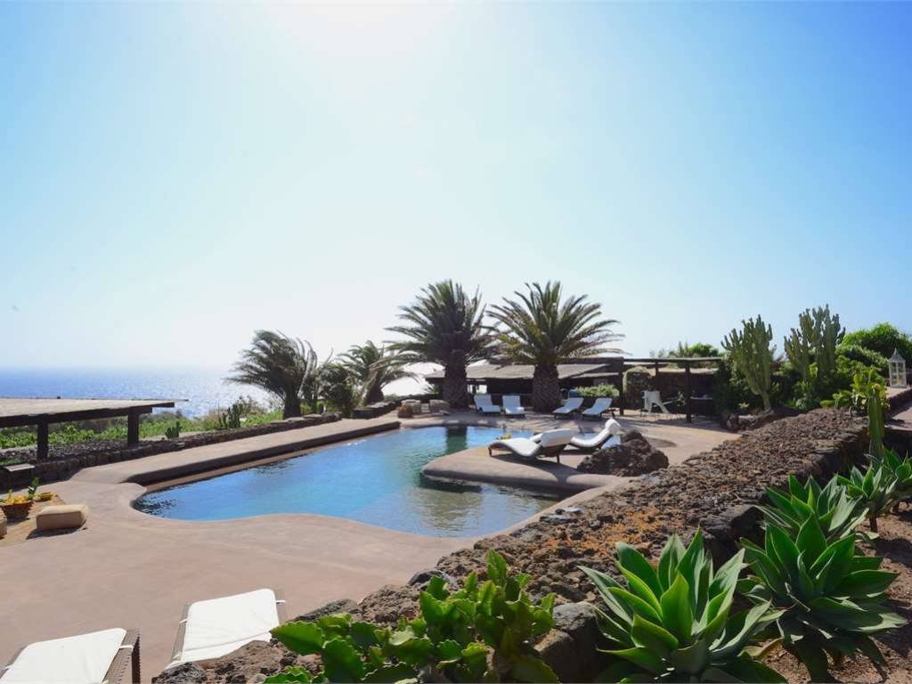 casa indipendente in vendita a Pantelleria