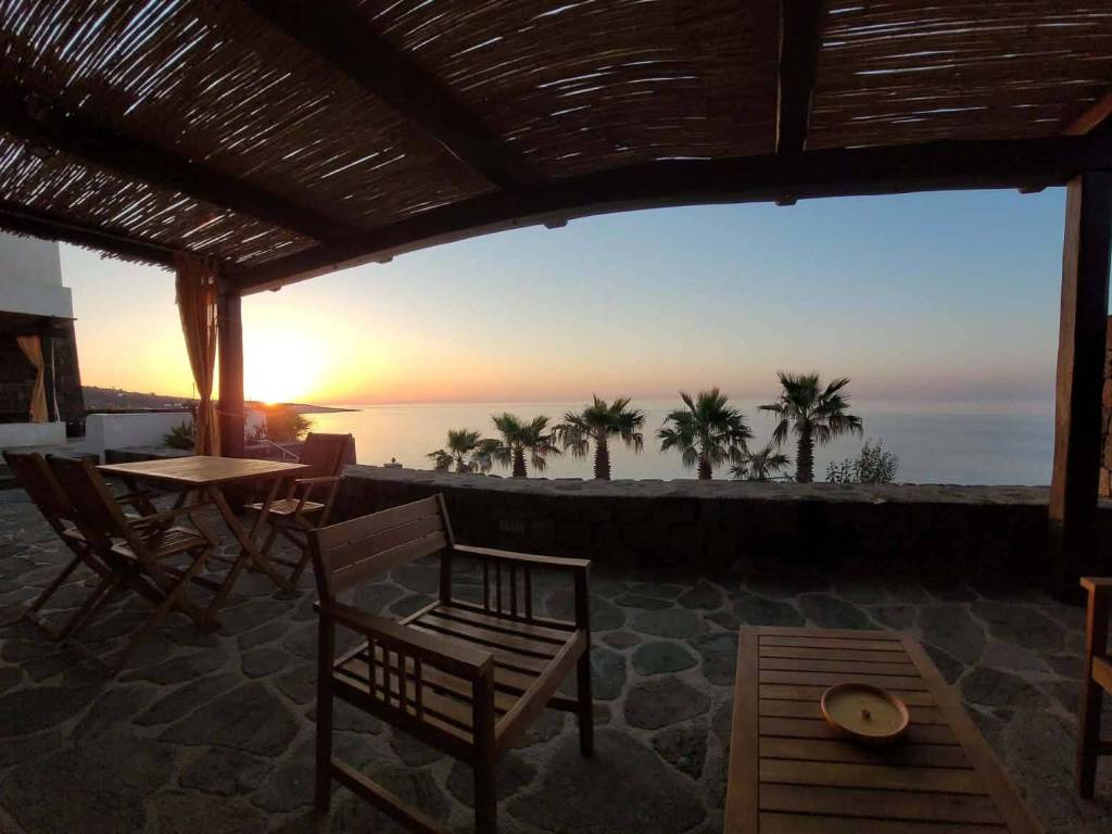 casa indipendente in vendita a Pantelleria