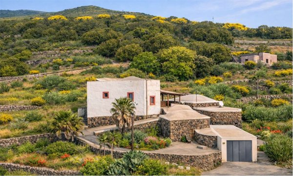 dammuso in vendita a Pantelleria