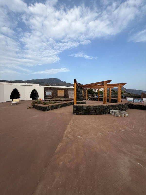 appartamento in vendita a Pantelleria in zona Scauri