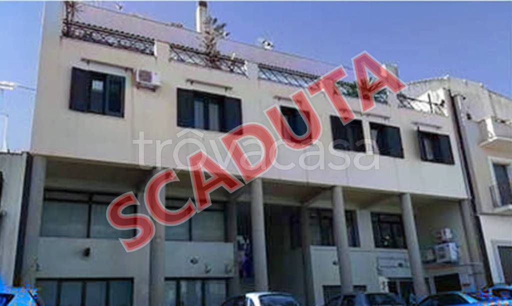 locale commerciale in vendita a Partanna