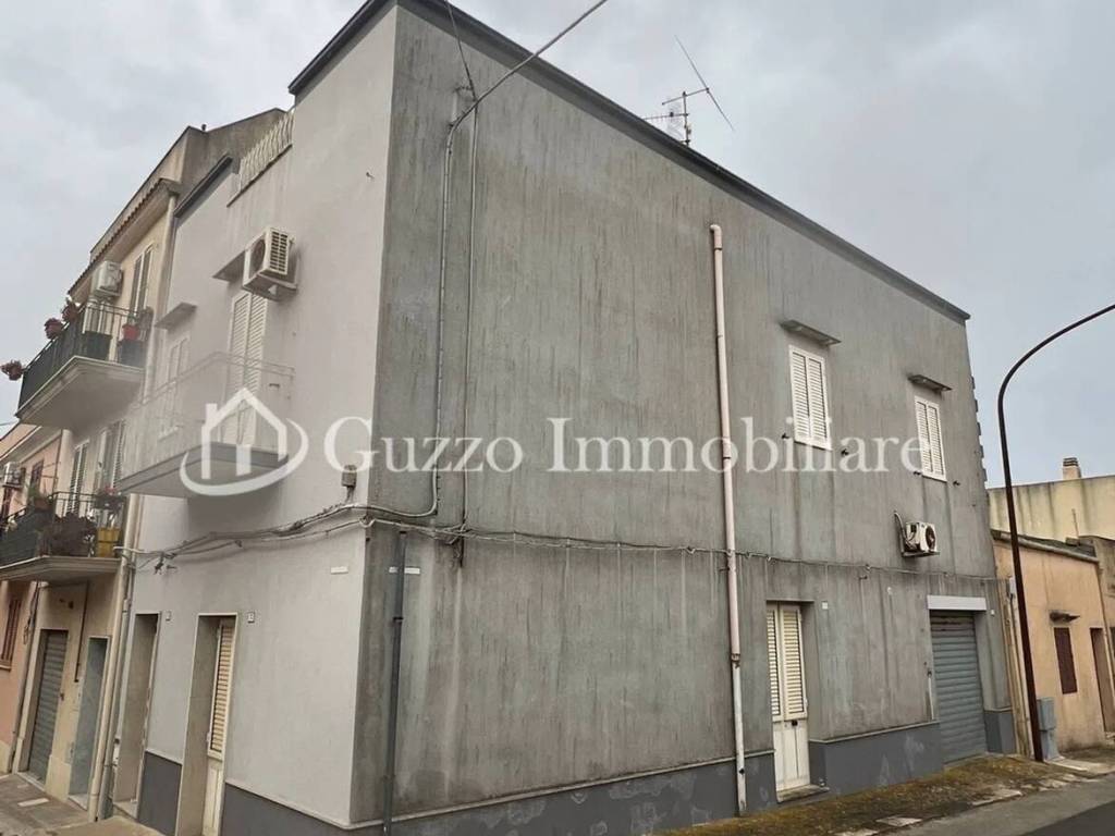 casa indipendente in vendita a Partanna