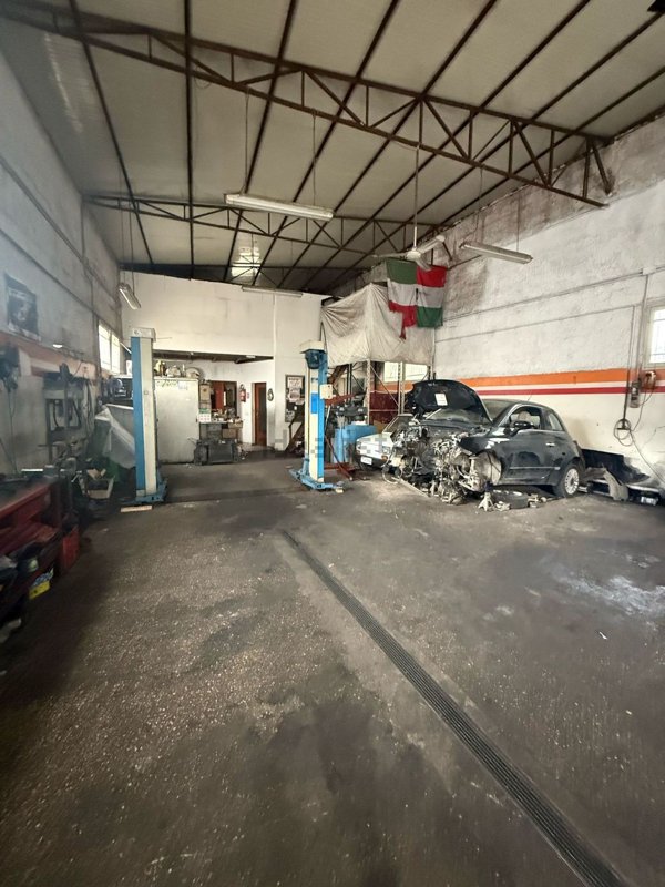 locale commerciale in vendita a Partanna