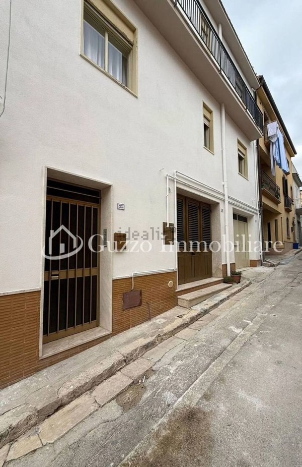 casa indipendente in vendita a Partanna