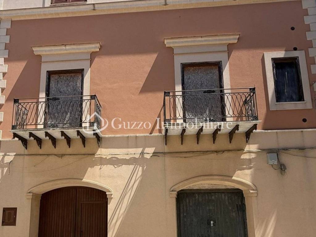 casa indipendente in vendita a Partanna