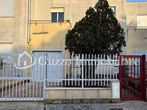 casa indipendente in vendita a Partanna