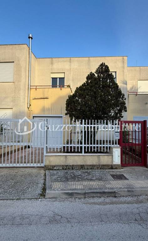 casa indipendente in vendita a Partanna