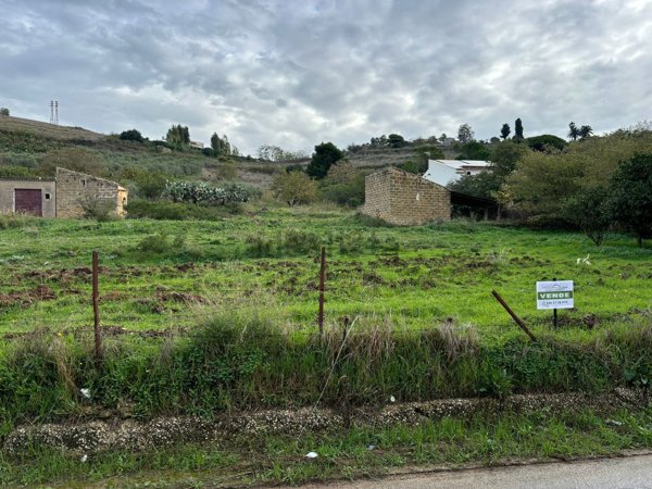 terreno edificabile in vendita a Partanna