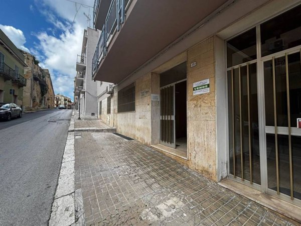 ufficio in vendita a Partanna in zona Camarro