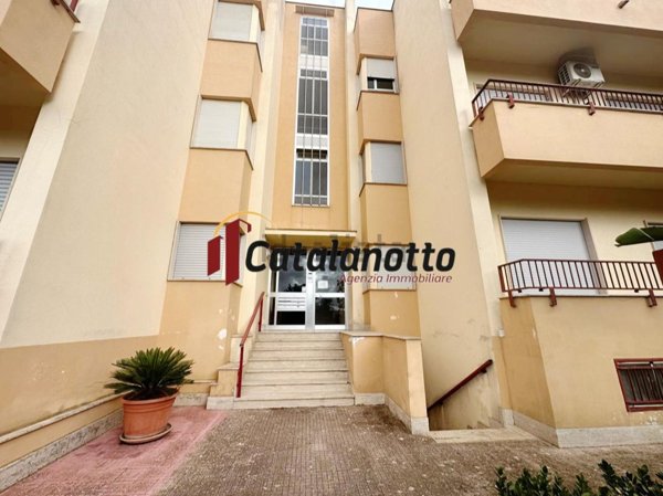 appartamento in vendita a Partanna in zona Camarro
